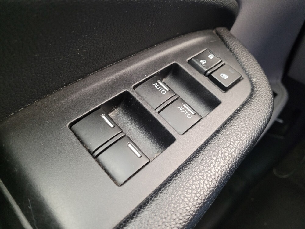 2017 Honda Pilot in Columbus, OH 43228 - 18132353 27