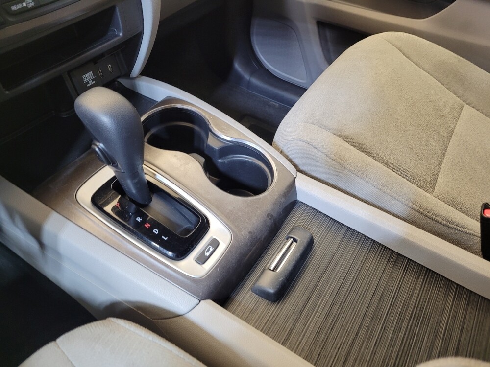 2017 Honda Pilot in Columbus, OH 43228 - 18132353 26