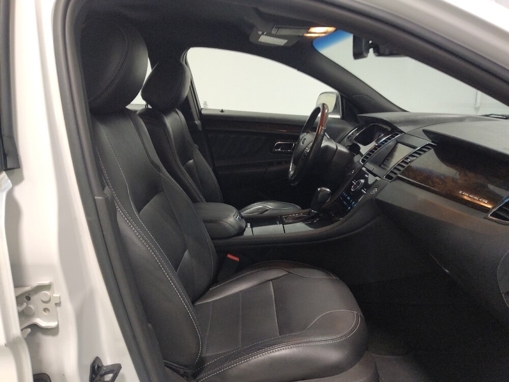 2014 Ford Taurus in Columbus, OH 43231 - 18132355 21