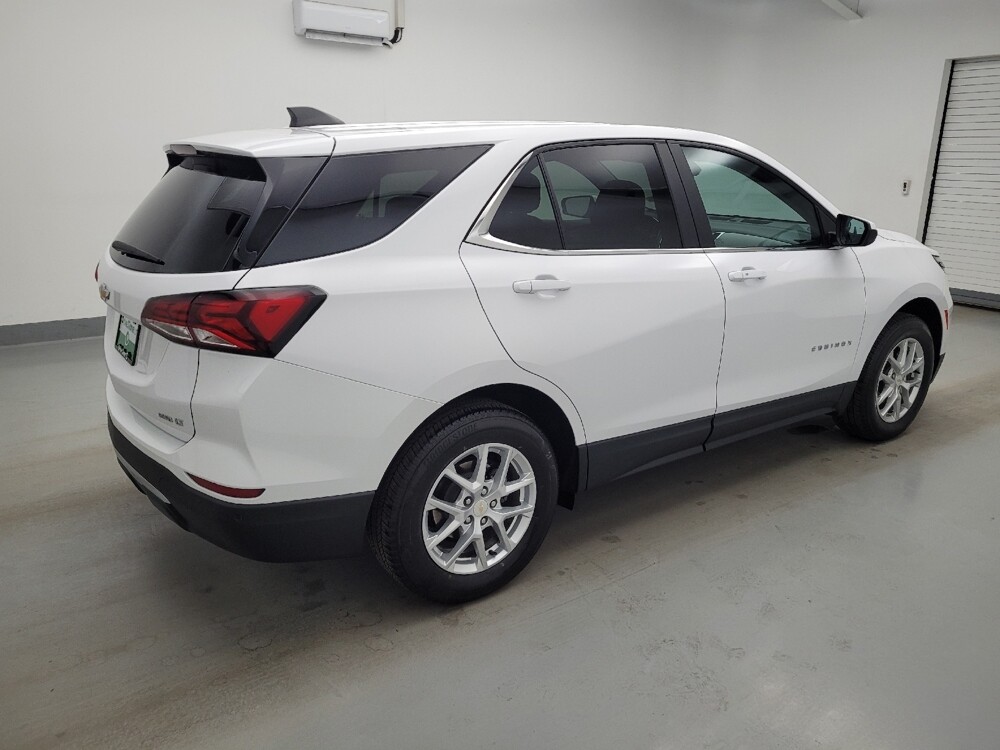 2024 Chevrolet Equinox in Fairfield, OH 45014 - 18132356 10