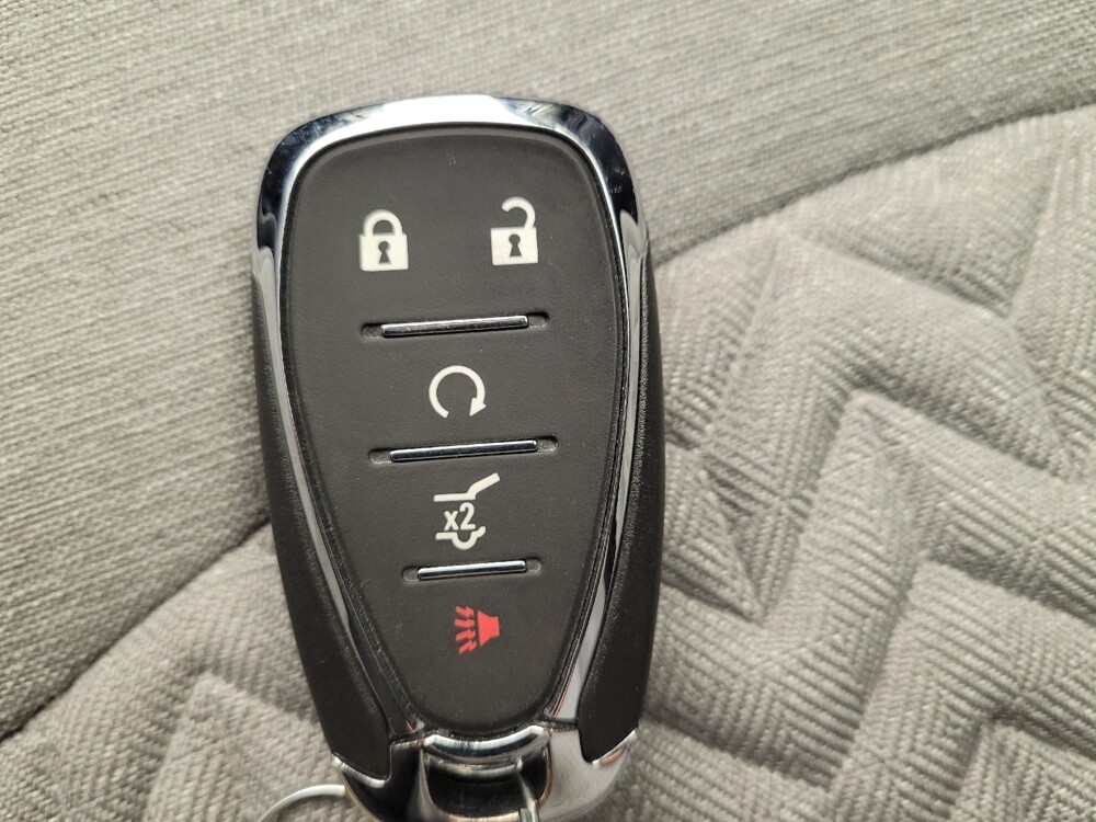 2024 Chevrolet Equinox in Fairfield, OH 45014 - 18132356 32