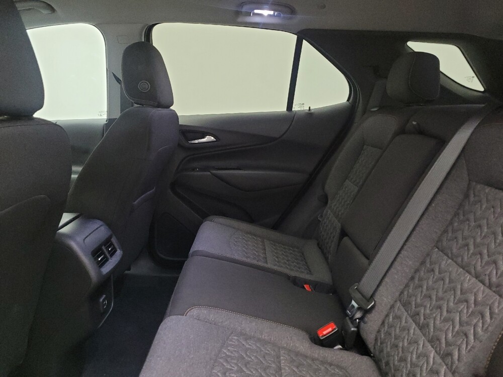 2022 Chevrolet Equinox in Columbus, OH 43228 - 18132357 18