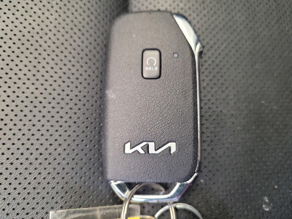 2022 Kia Telluride in Fairfield, OH 45014 - 18132361 32