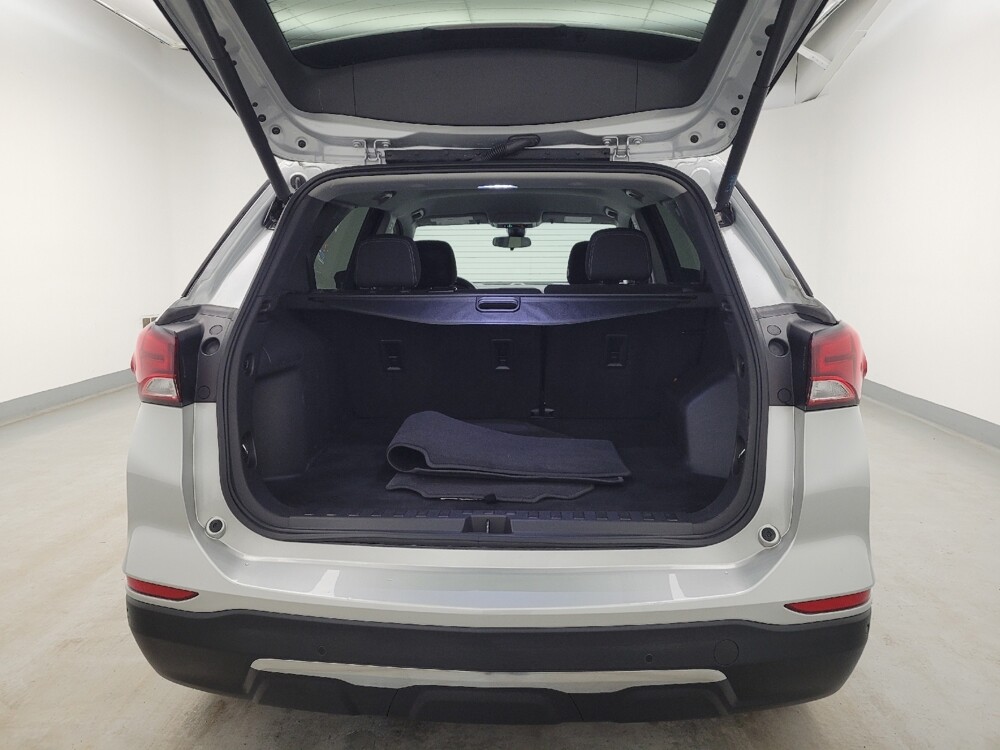 2022 Chevrolet Equinox in Cincinnati, OH 45255 - 18132362 29