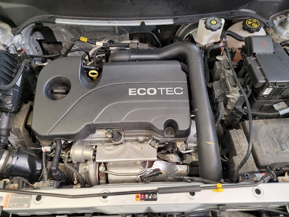 2022 Chevrolet Equinox in Cincinnati, OH 45255 - 18132362 30