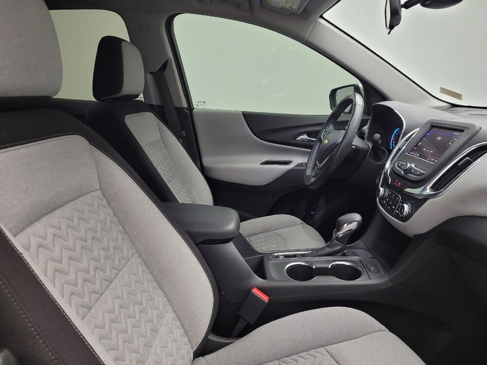 2022 Chevrolet Equinox in Cincinnati, OH 45255 - 18132362 21