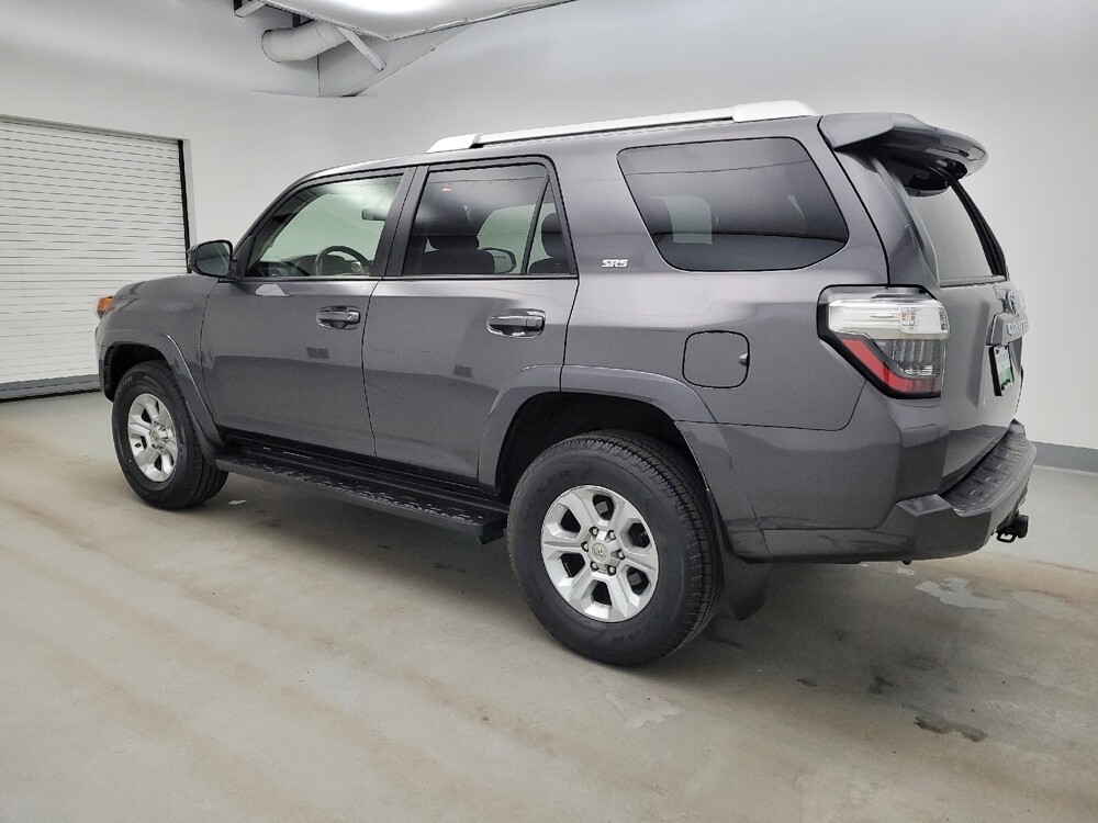 2017 Toyota 4Runner in Cincinnati, OH 45255 - 18132363 3