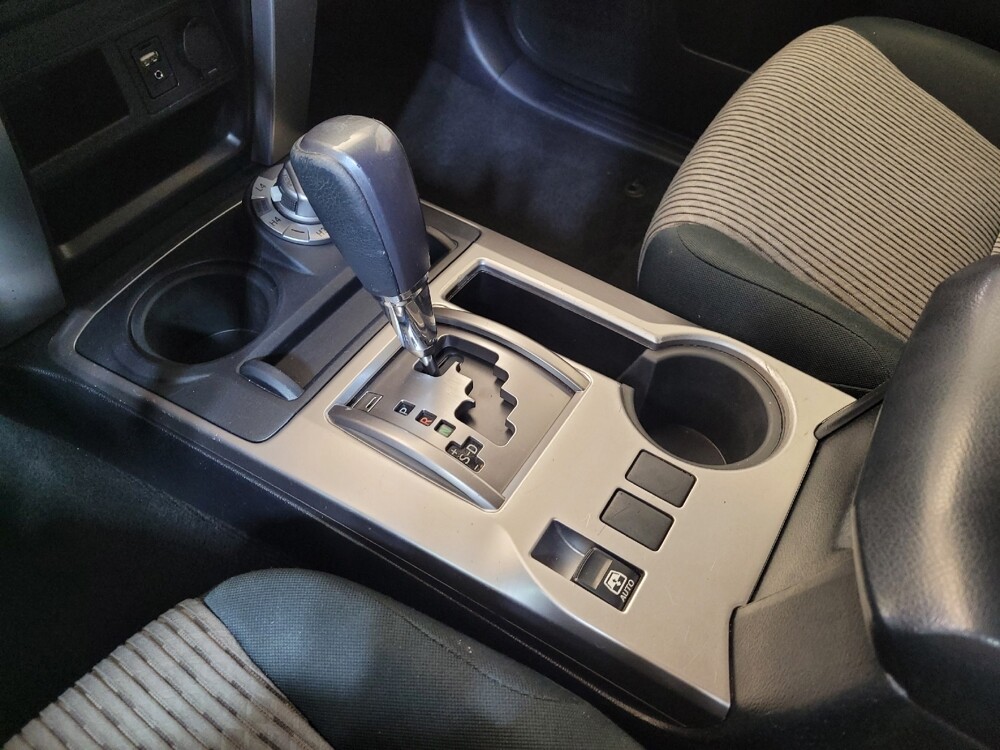 2017 Toyota 4Runner in Cincinnati, OH 45255 - 18132363 26