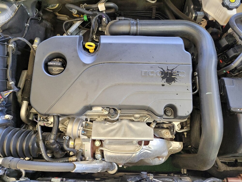 2024 Chevrolet Malibu in Columbus, OH 43228 - 18132366 30