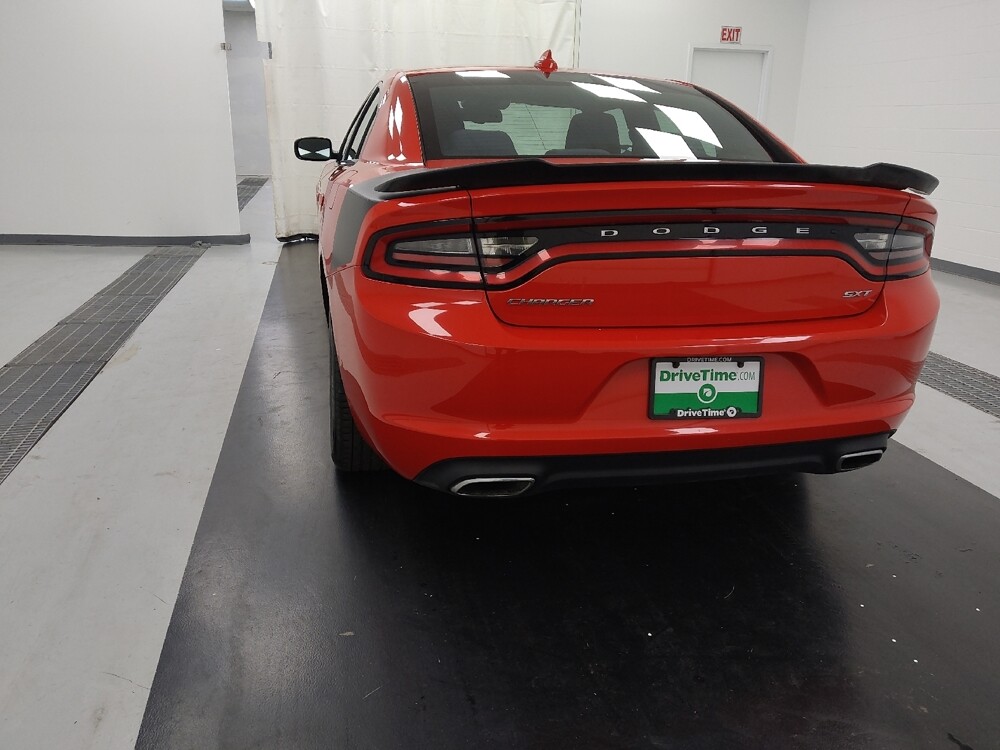 2017 Dodge Charger in St. Louis, MO 63136 - 18132367 6