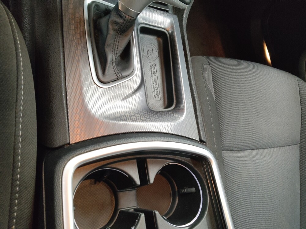 2017 Dodge Charger in St. Louis, MO 63136 - 18132367 26