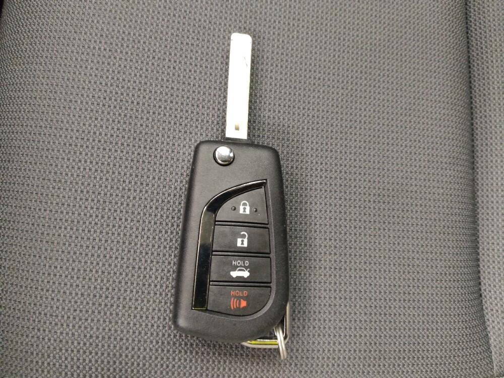 2024 Toyota Corolla in St. Louis, MO 63125 - 18132368 32