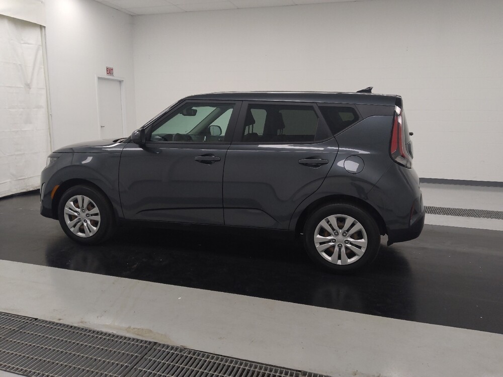 2023 Kia Soul in St. Louis, MO 63125 - 18132370 3