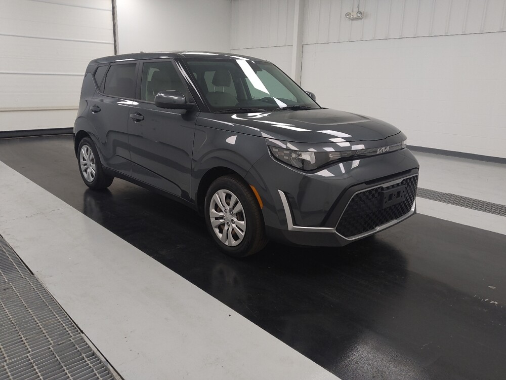2023 Kia Soul in St. Louis, MO 63125 - 18132370 13