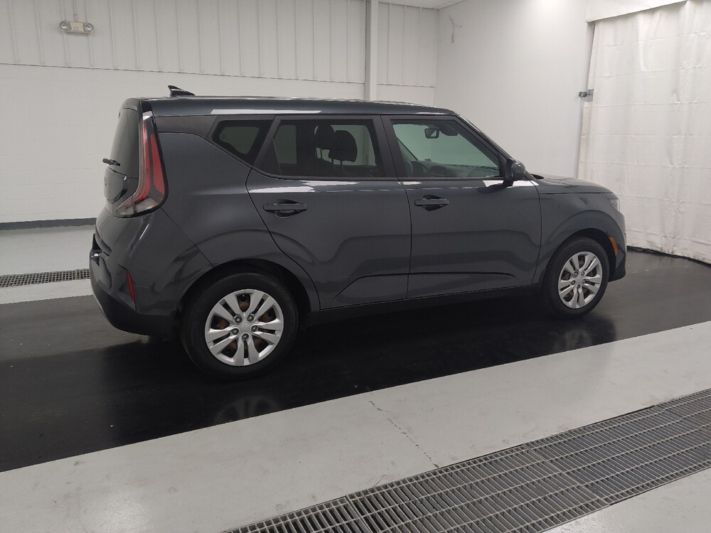 2023 Kia Soul in St. Louis, MO 63125 - 18132370 10
