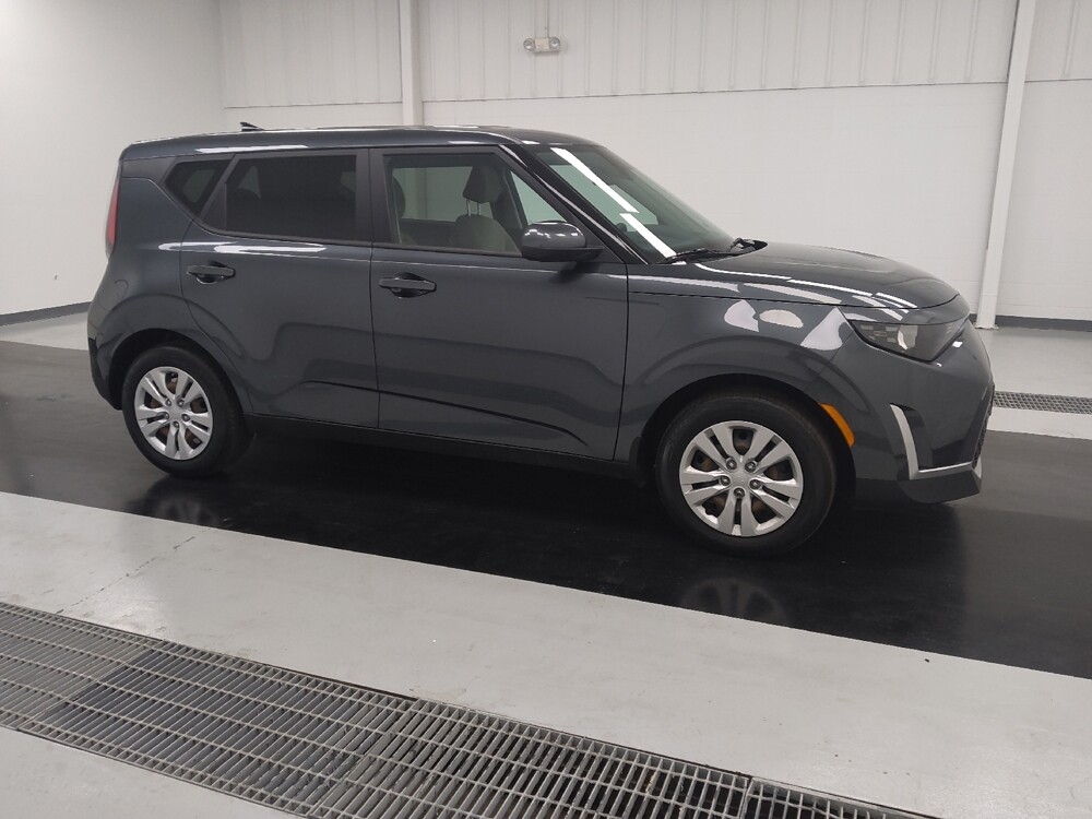 2023 Kia Soul in St. Louis, MO 63125 - 18132370 11