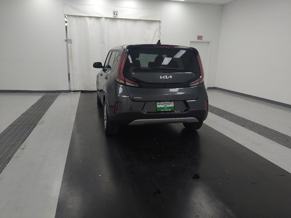 2023 Kia Soul in St. Louis, MO 63125 - 18132370 6