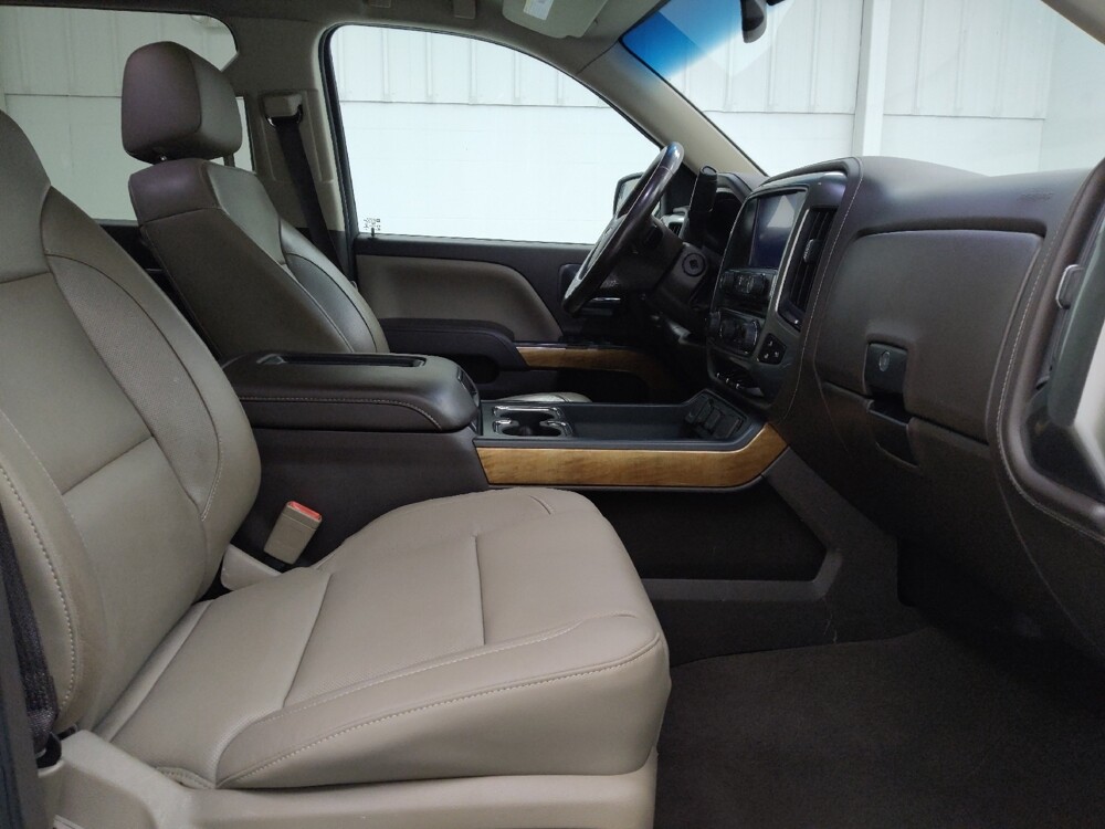 2018 Chevrolet Silverado 1500 in St. Louis, MO 63125 - 18132372 21