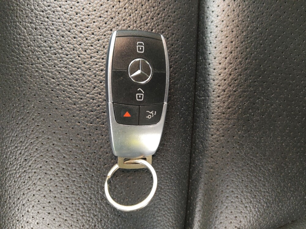 2019 Mercedes-Benz C 300 in St. Louis, MO 63125 - 18132374 32