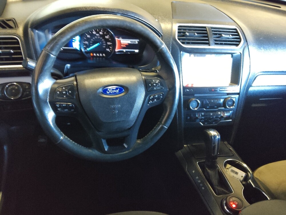 2017 Ford Explorer in Pittsburgh, PA 15237 - 18132377 22