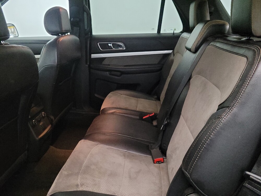 2017 Ford Explorer in Pittsburgh, PA 15237 - 18132377 18
