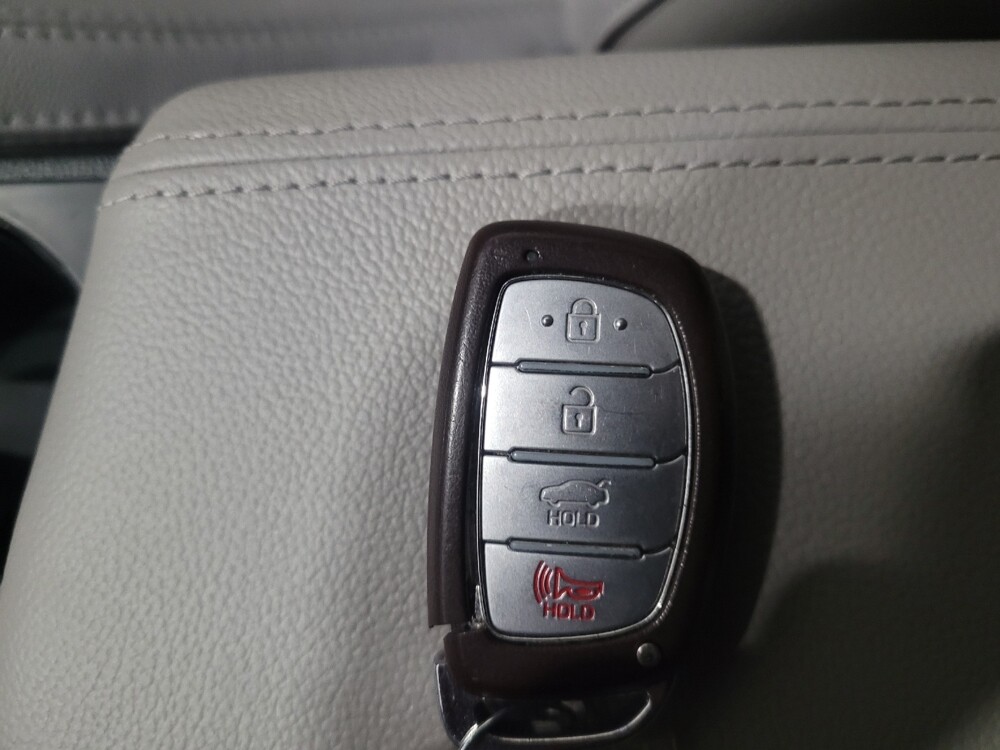 2016 Hyundai Sonata in Pittsburgh, PA 15237 - 18132378 32