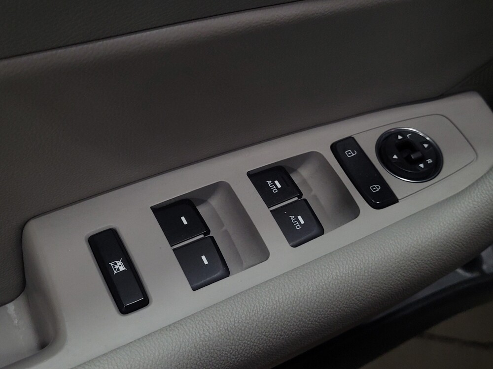 2016 Hyundai Sonata in Pittsburgh, PA 15237 - 18132378 27