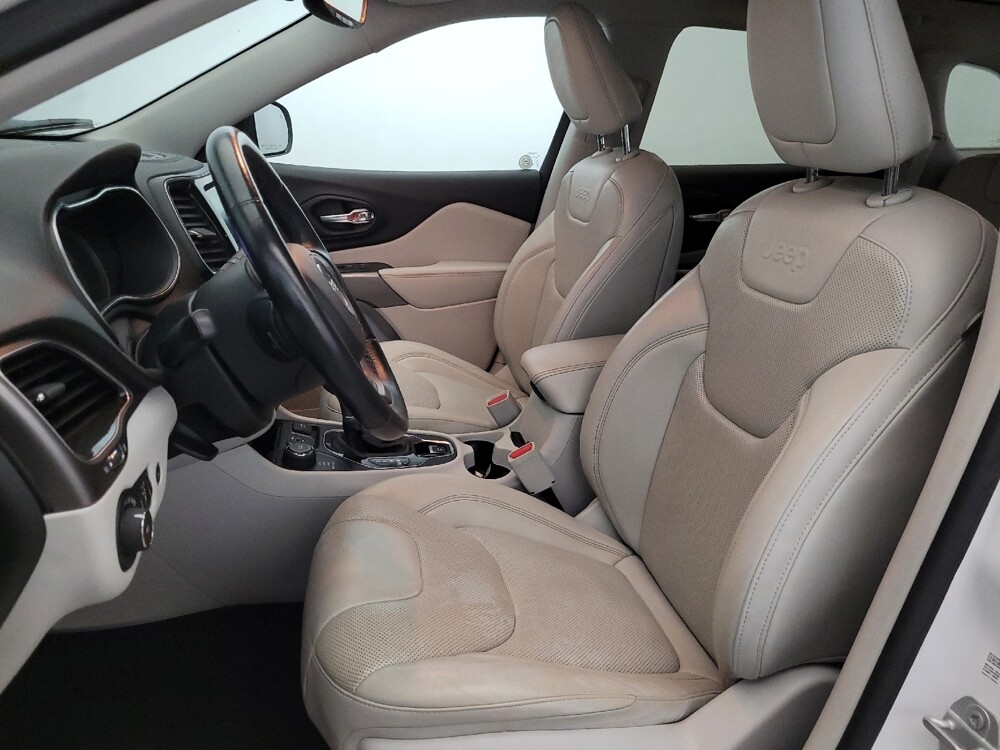 2019 Jeep Cherokee in Temple Hills, MD 20746 - 18132380 17