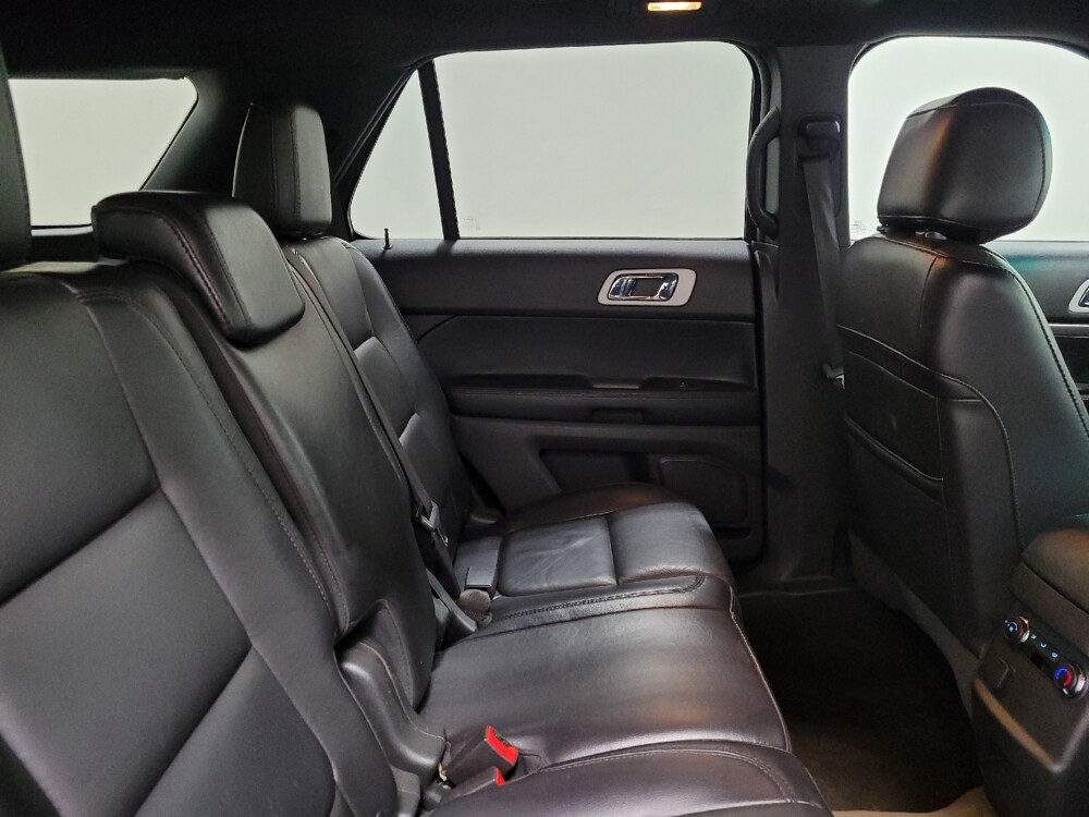2014 Ford Explorer in Langhorne, PA 19047 - 18132382 19