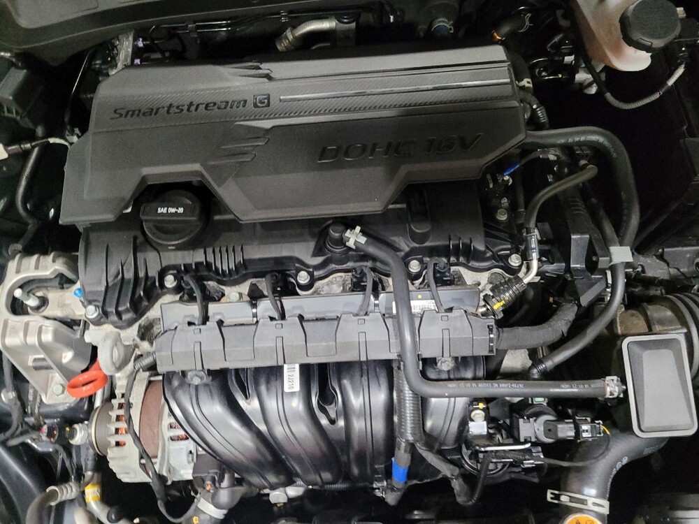 2023 Hyundai Elantra in Pittsburgh, PA 15237 - 18132386 30