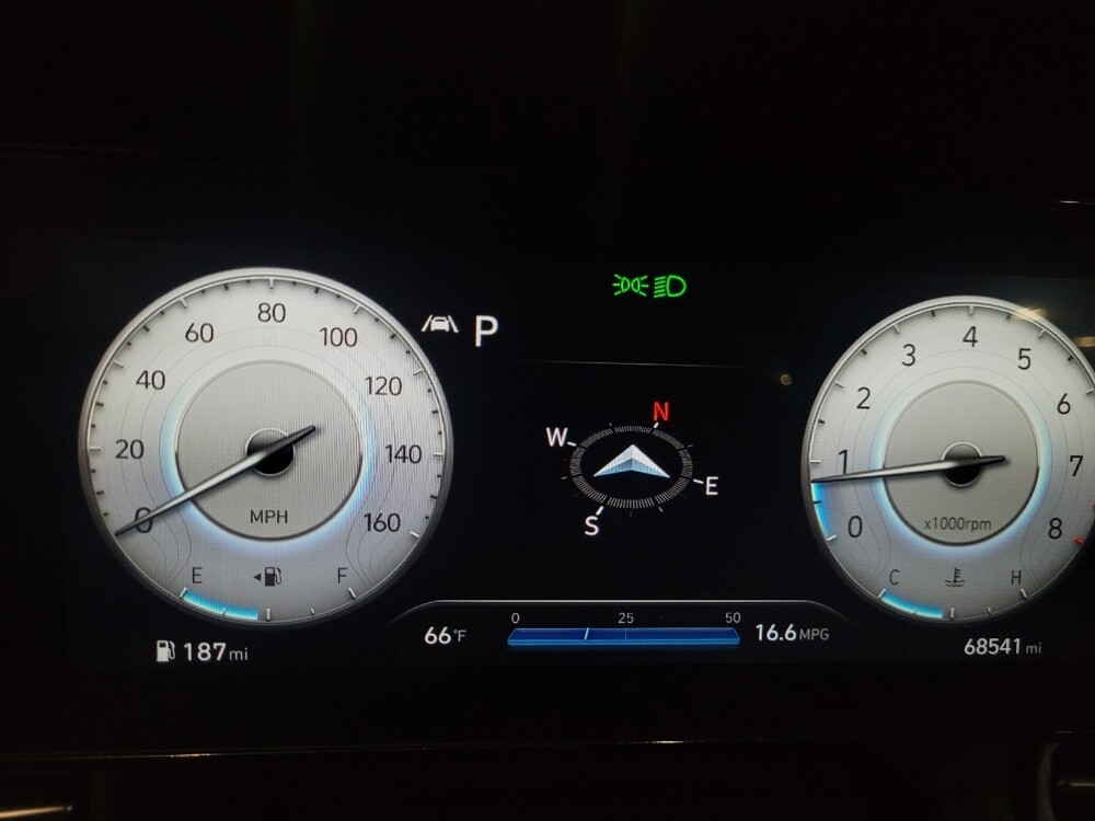 2023 Hyundai Elantra in Pittsburgh, PA 15237 - 18132386 23