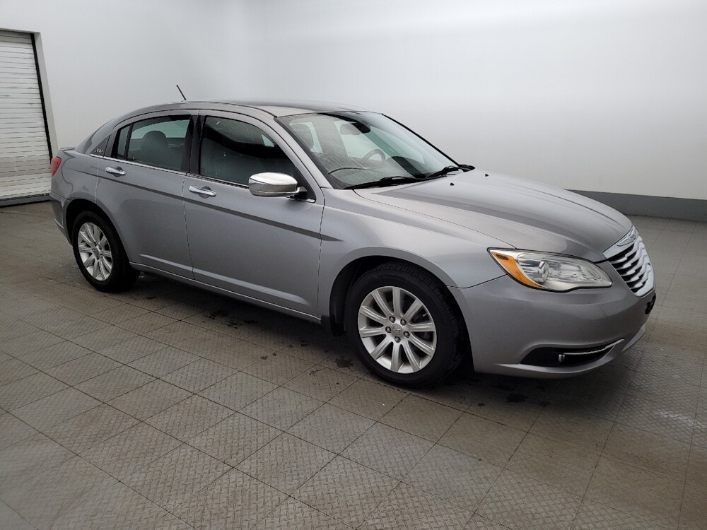 2014 Chrysler 200 in Pittsburgh, PA 15237 - 18132388 11