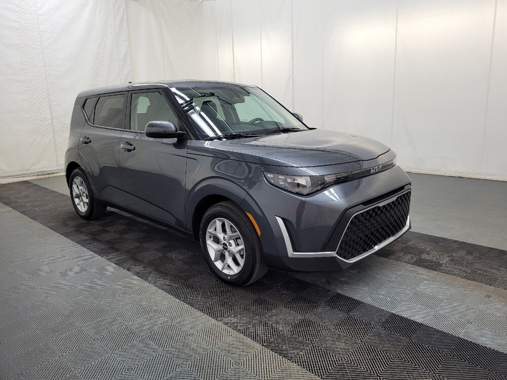 2025 Kia Soul in Allentown, PA 18103 - 18132395 13