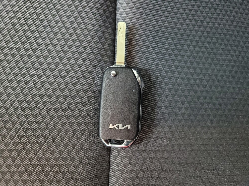 2025 Kia Soul in Allentown, PA 18103 - 18132395 32