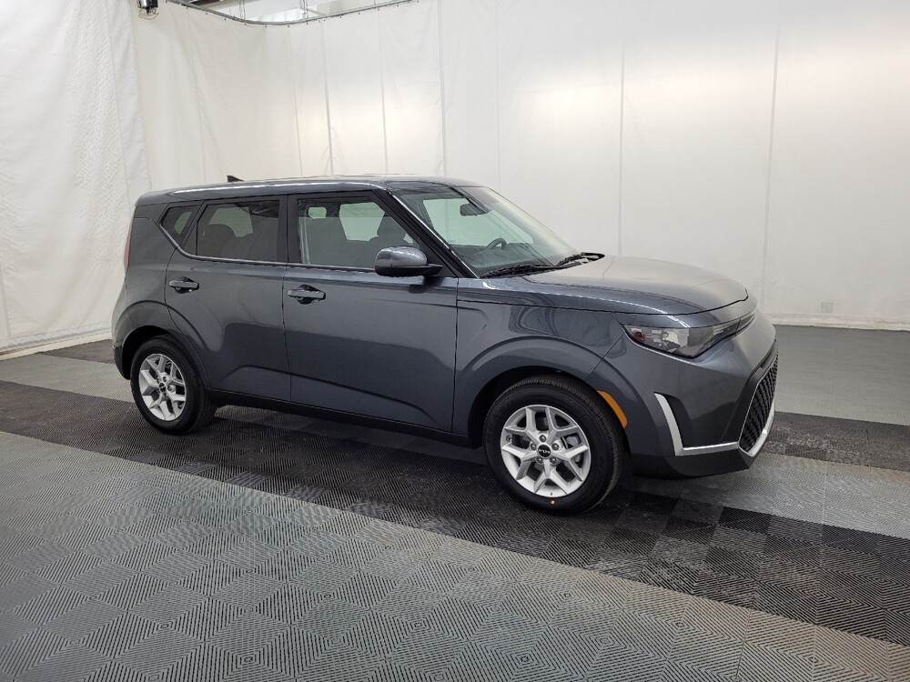 2025 Kia Soul in Allentown, PA 18103 - 18132395 11