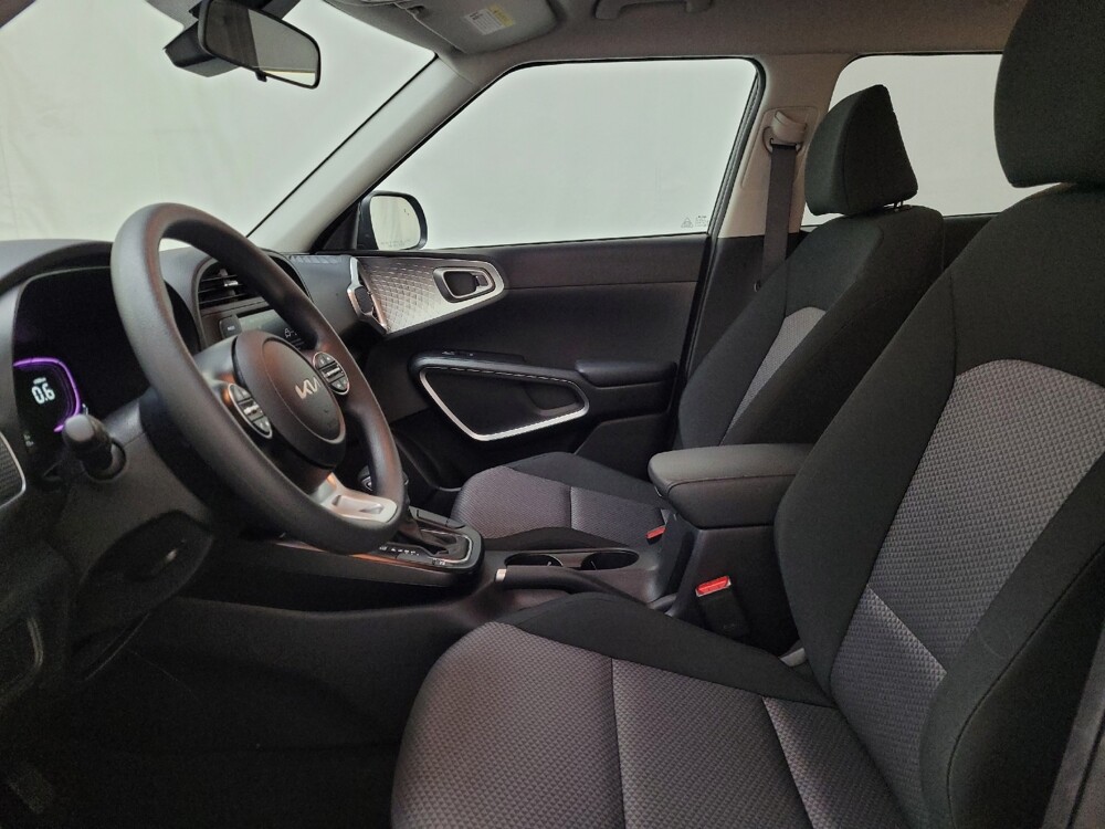 2025 Kia Soul in Allentown, PA 18103 - 18132395 17