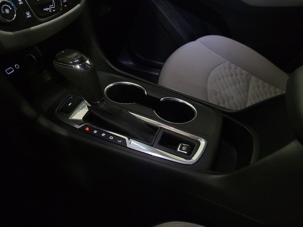 2021 Chevrolet Equinox in Temple Hills, MD 20746 - 18132402 26