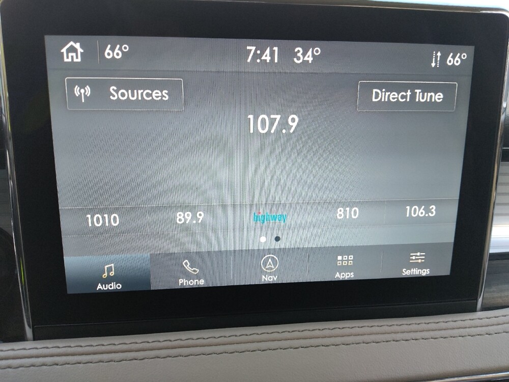 2021 Lincoln Corsair in Allentown, PA 18103 - 18132405 25