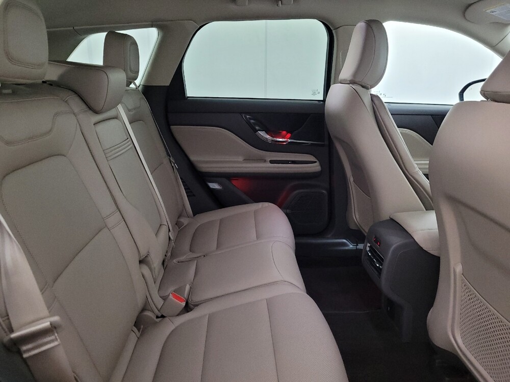 2021 Lincoln Corsair in Allentown, PA 18103 - 18132405 19