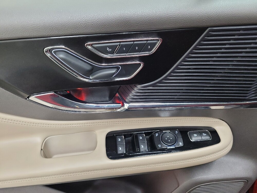 2021 Lincoln Corsair in Allentown, PA 18103 - 18132405 27