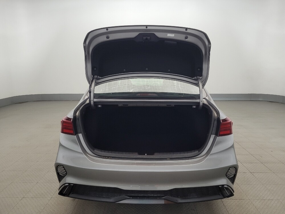 2023 Kia Forte in Pittsburgh, PA 15237 - 18132406 29