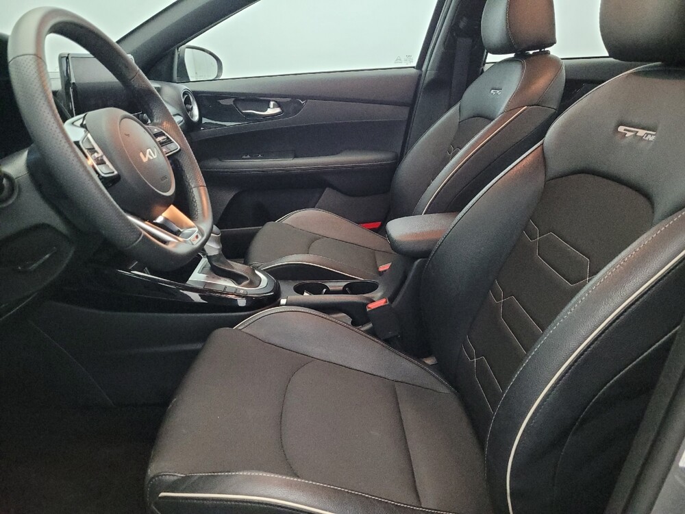 2023 Kia Forte in Pittsburgh, PA 15237 - 18132406 17