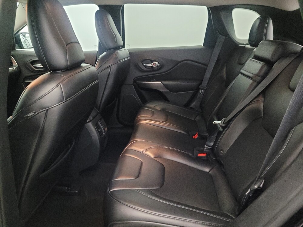 2019 Jeep Cherokee in Williamstown, NJ 8094 - 18132410 18