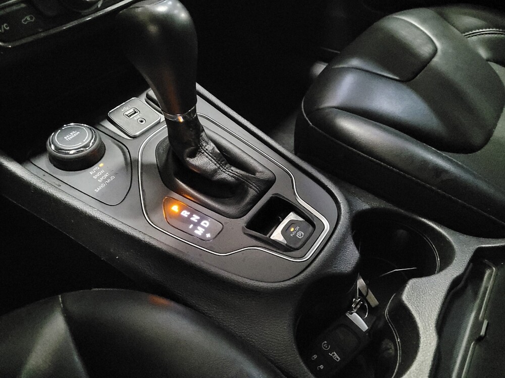 2019 Jeep Cherokee in Williamstown, NJ 8094 - 18132410 26