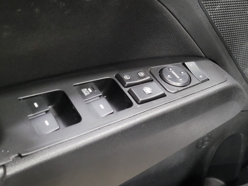 2020 Hyundai Elantra in Owings Mills, MD 21117 - 18132413 27