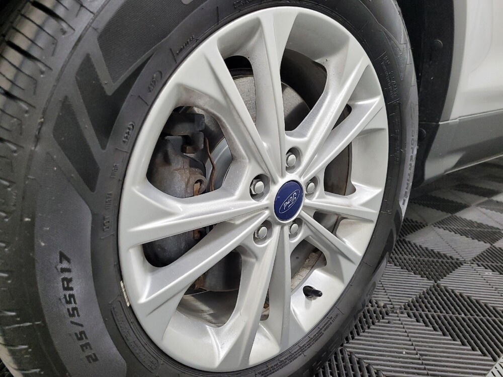 2017 Ford Escape in Allentown, PA 18103 - 18132416 31