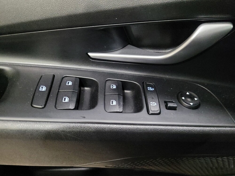 2023 Hyundai Elantra in New Castle, DE 19720 - 18132421 27