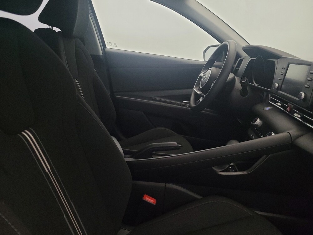 2023 Hyundai Elantra in New Castle, DE 19720 - 18132421 21