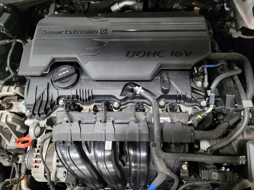 2023 Hyundai Elantra in New Castle, DE 19720 - 18132421 30