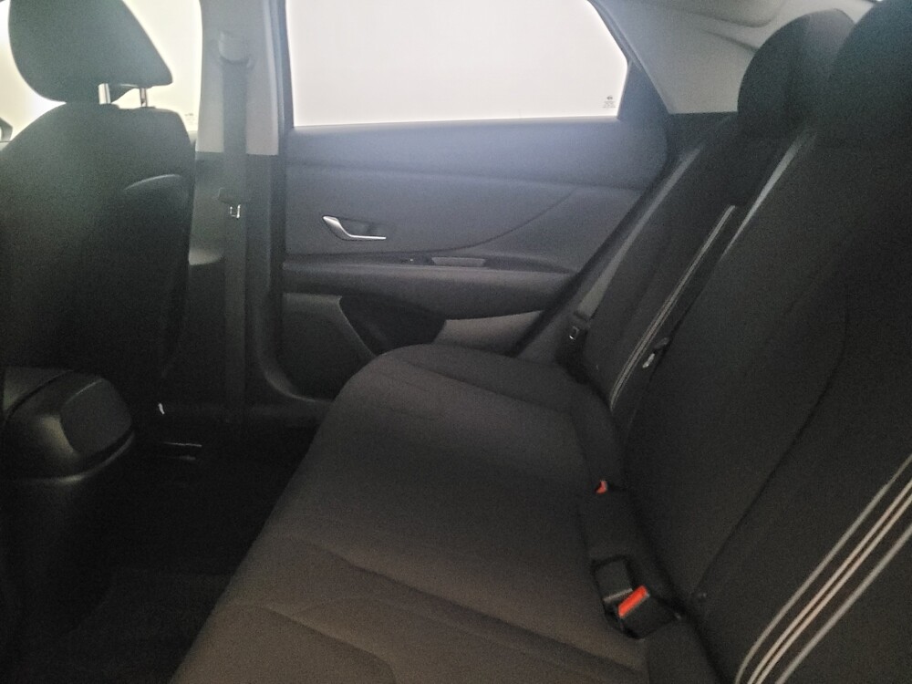 2023 Hyundai Elantra in New Castle, DE 19720 - 18132421 18